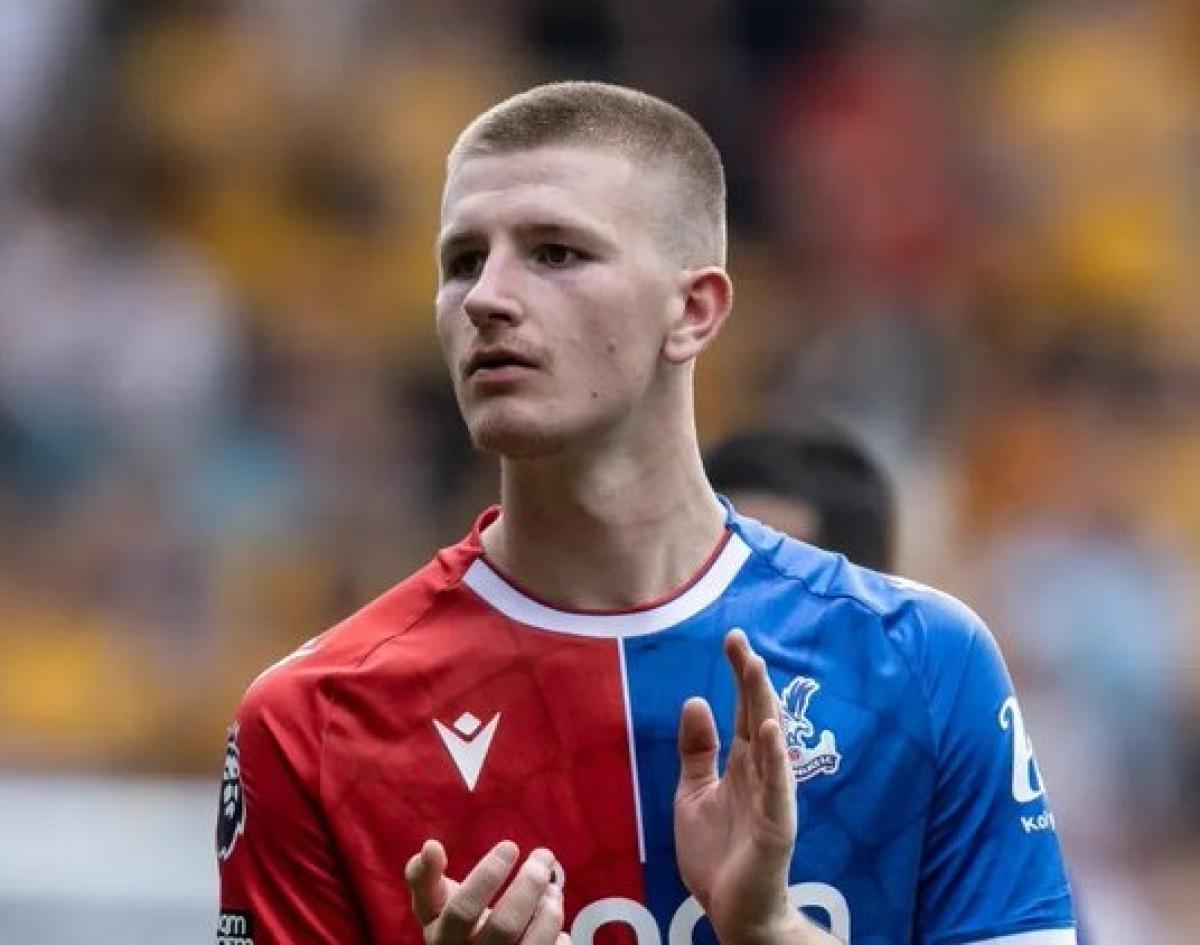 Crystal Palace Pasang Harga Fantastis untuk Adam Wharton, Tottenham dan Liverpool Terpikat