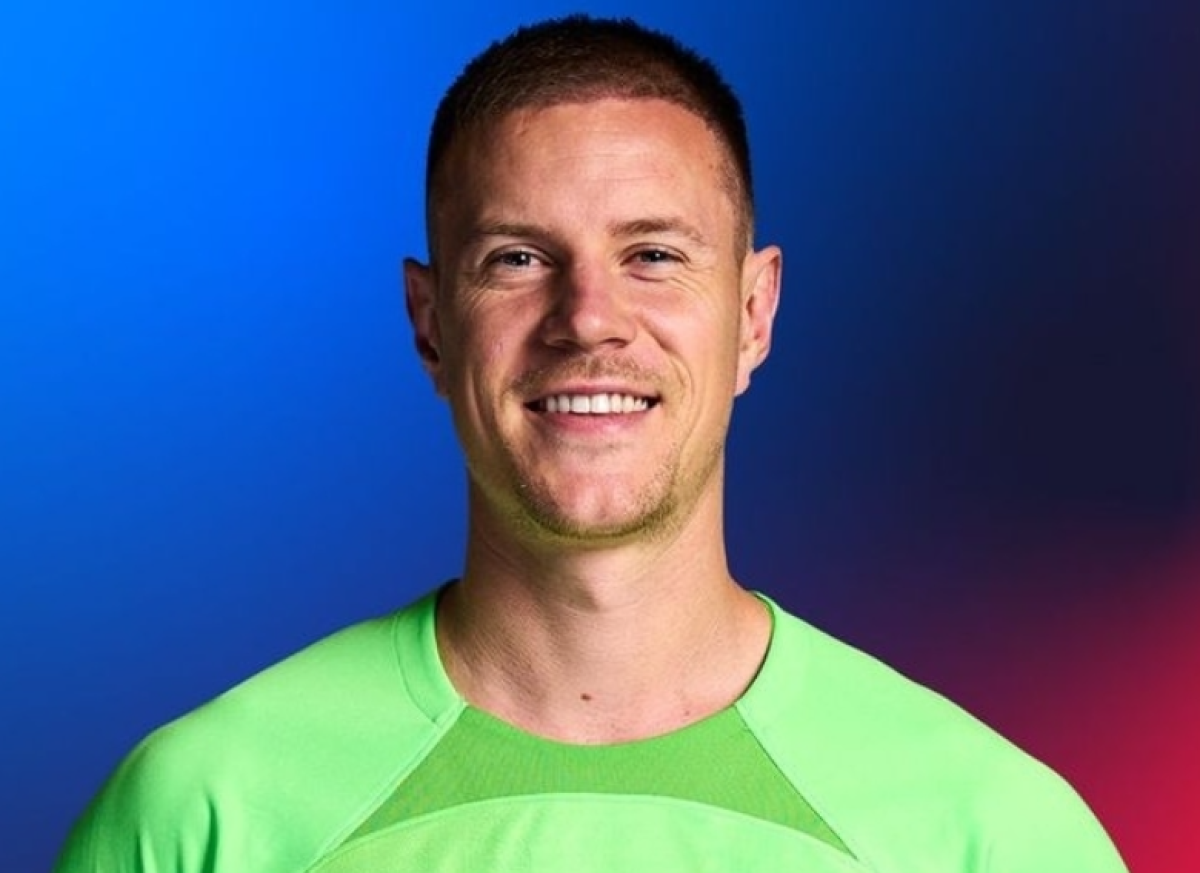 Barcelona Copot Ban Kapten Ter Stegen karena Kasus Ini...