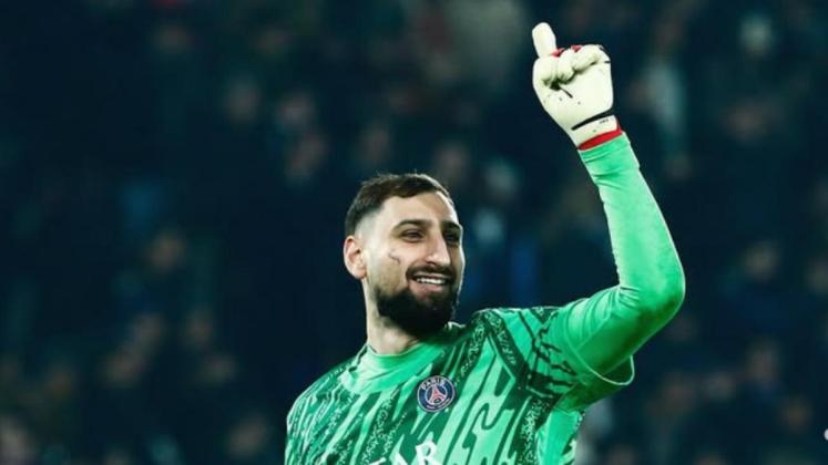 PSG Siap Lepas Donnarumma, MU Jadi Favorit Transfer 2025?