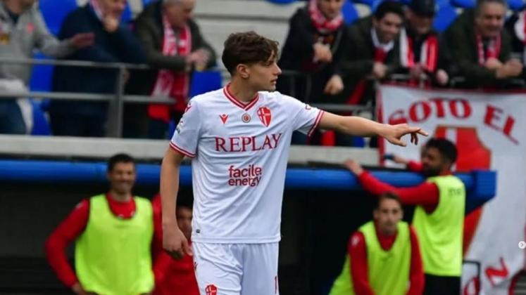 Liverpool Sepakati Transfer Giovanni Leoni dari Parma, Tambal Lini Pertahanan yang Rapuh
