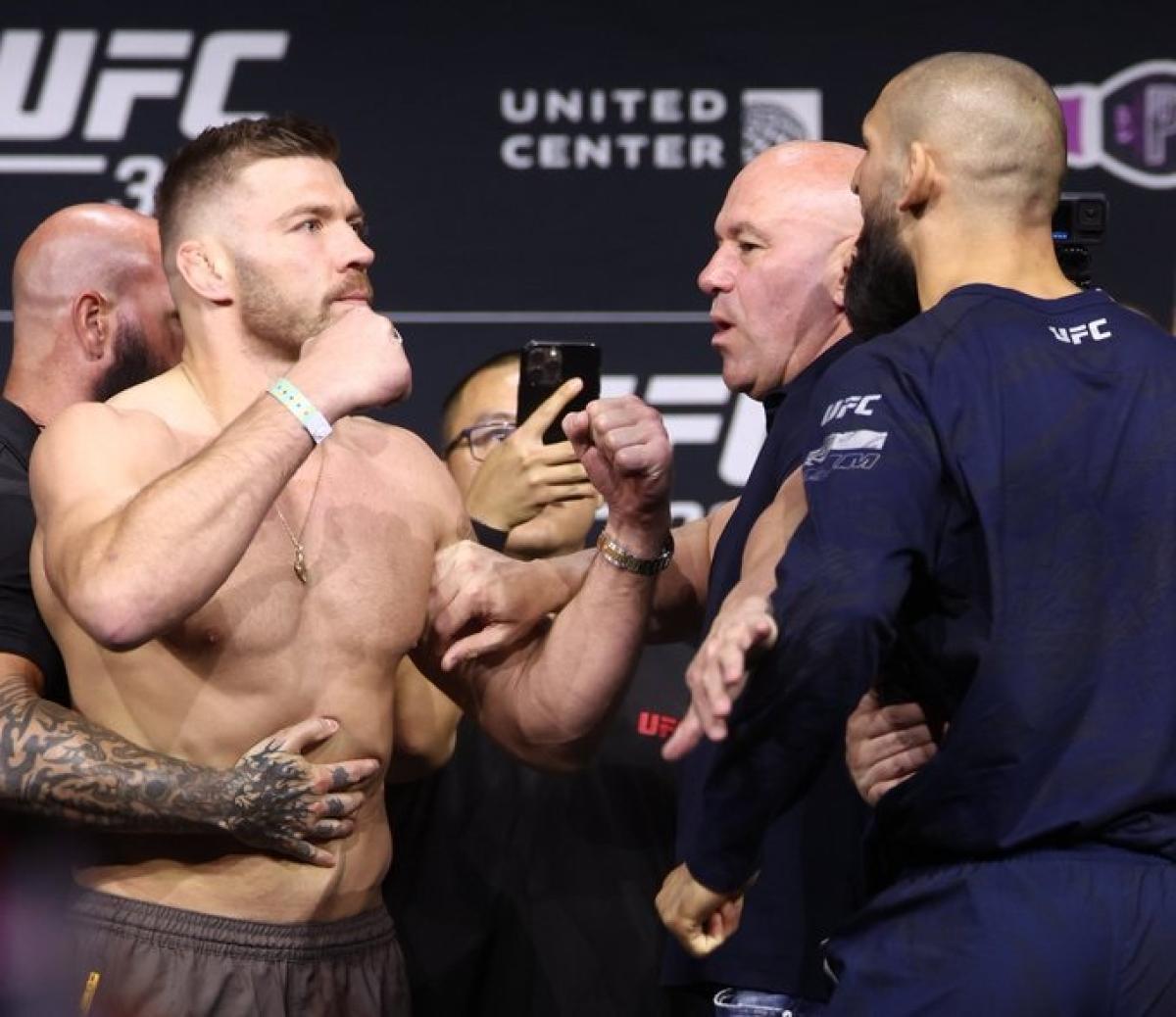 Live Khamzat vs Du Plessis: Dominasi Sang Serigala UFC di UFC 319