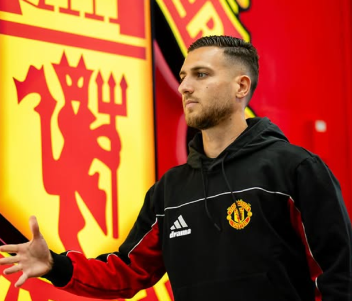 Dalot Cedera, Portugal Tanpa Bek MU di Kualifikasi Piala Dunia 2026