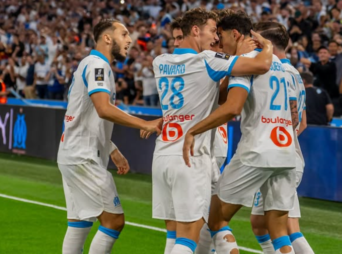 PSG Keok dari Marseille 0-1 Berkat Gol Kilat  Nayef Aguerd