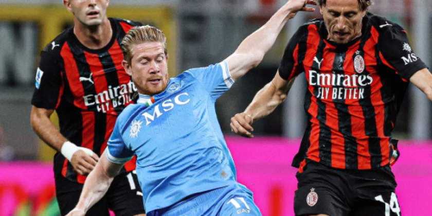 AC Milan Hentikan Start Sempurna Napoli, Menang 2-1 Meski Bermain 10 Pemain