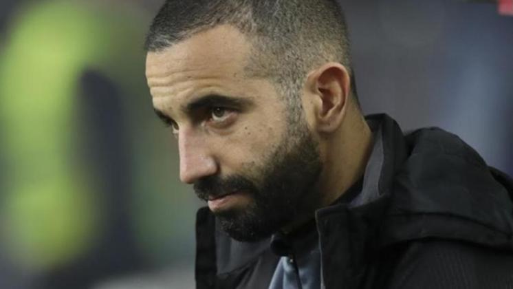 Ratcliffe Yakin Amorim Butuh Waktu, Fans MU Diminta Bersabar