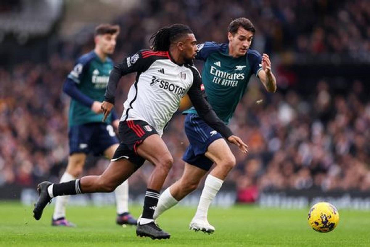Prediksi Skor Fulham vs Arsenal: The Gunners Siap Pertahankan Puncak Klasemen Liga Inggris 2025-2026