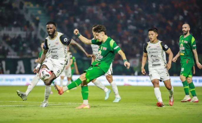 Persebaya Kalah Akibat Detail Kecil, Persija Bermain Tenang