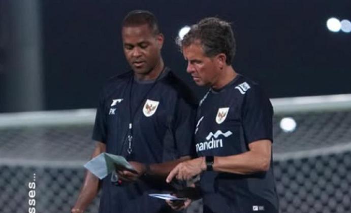 Alex Pastoor Blak-blakan: Tak Logis Timnas Indonesia Lolos ke Piala Dunia 2026