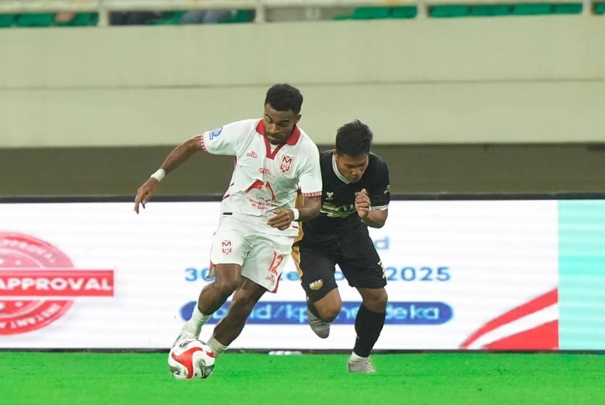 Prediksi Skor Malut United vs Semen Padang: Yakob Sayuri On Fire, Tuan Rumah Diunggulkan!