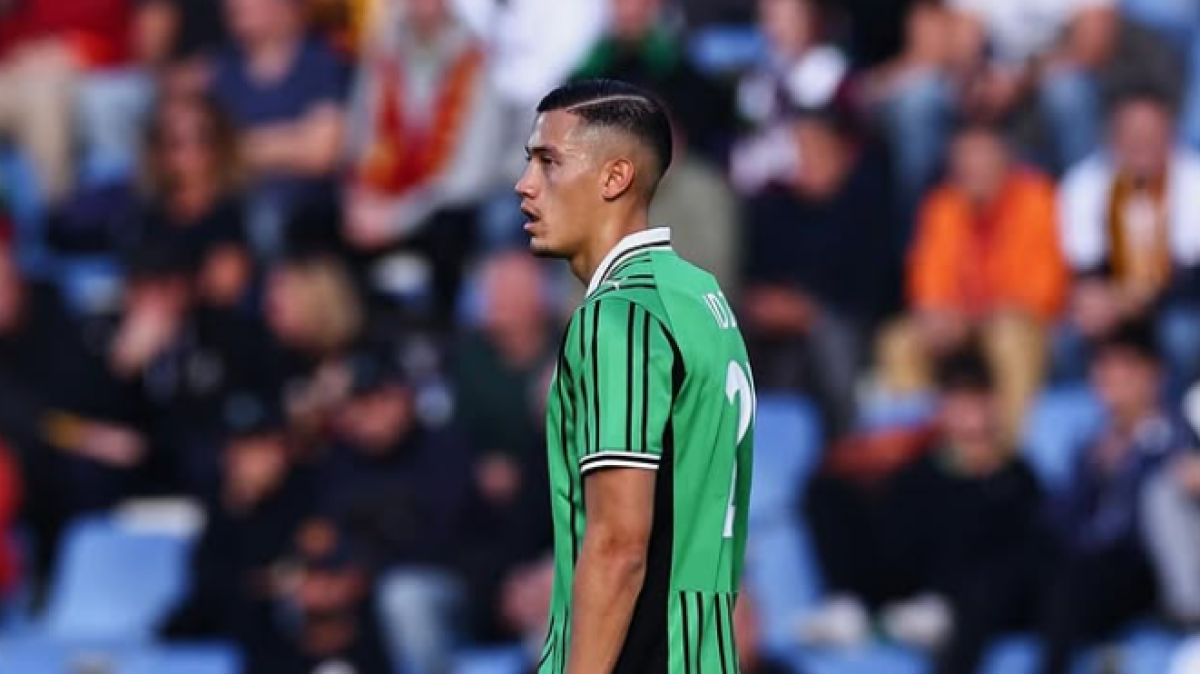 Jay Idzes Tampil Penuh, Sassuolo Curi Kemenangan di Kandang Cagliari