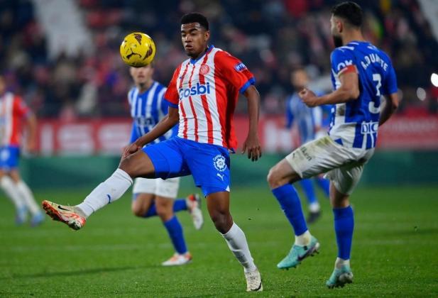 Prediksi Skor Girona vs Alaves: Pertaruhan Harga Diri di Liga Spanyol 2025/2026
