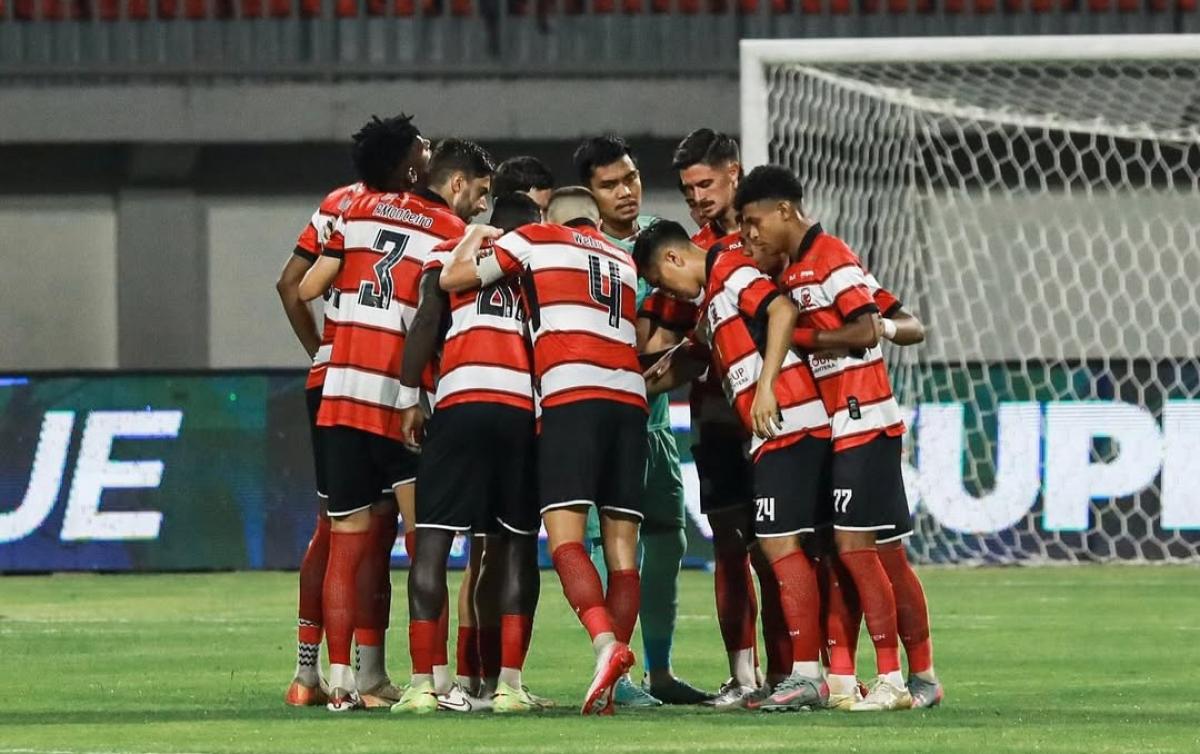 Prediksi Skor Madura United vs Persijap: Laskar Sape Kerrap Diyakini Mampu Manfaatkan Situasi Krisis Tim Tamu!