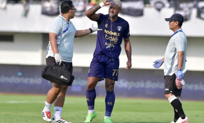 Deva Garuda: Dokter yang Jadi Garda Terdepan Kesehatan Pemain Persita