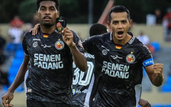 Hasil Liga 1: Drama Kartu Merah Warnai Kemenangan Semen Padang atas Persijap Jepara