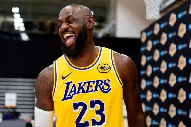 LeBron James Siap Comeback, Kini Kembali Berlatih dengan Tim Utama Lakers