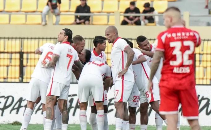 Head-to-Head dan Prediksi Skor Malut United vs Arema FC: Singo Edan Bisa Curi Gol!