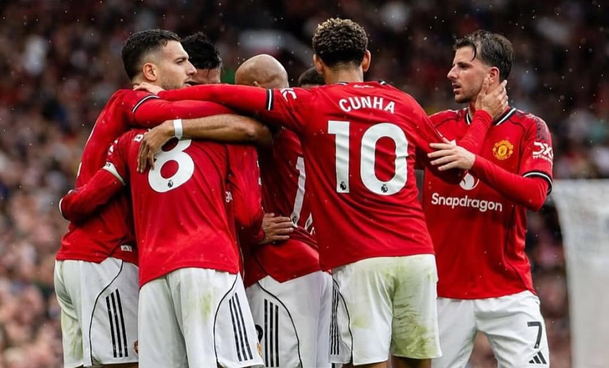 Laga Perdana Tanpa Ruben Amorim, Manchester United Ditahan Imbang Burnley 2-2