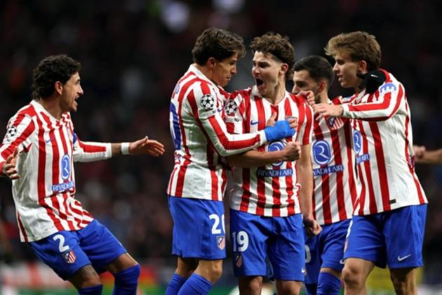 Panas Eropa! Prediksi Skor PSV Eindhoven vs Atletico Madrid: Siapa Paling Ganas Cetak Gol?