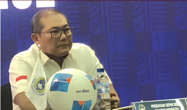 Dua Nama Calon Kuat Pelatih Timnas Indonesia Mengerucut, PSSI Beri Sinyal Terkait John Herdman dan Van Bronckhorst