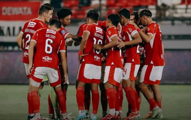 Rekor Pertemuan, Analisis dan Prediksi Skor PSBS Biak vs Bali United: Serdadu Tridatu Menang Tipis!
