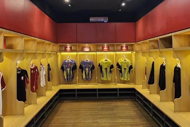 Melihat Persis Solo Store & Cafe, Hadir dengan Konsep Ruang Ganti Pemain
