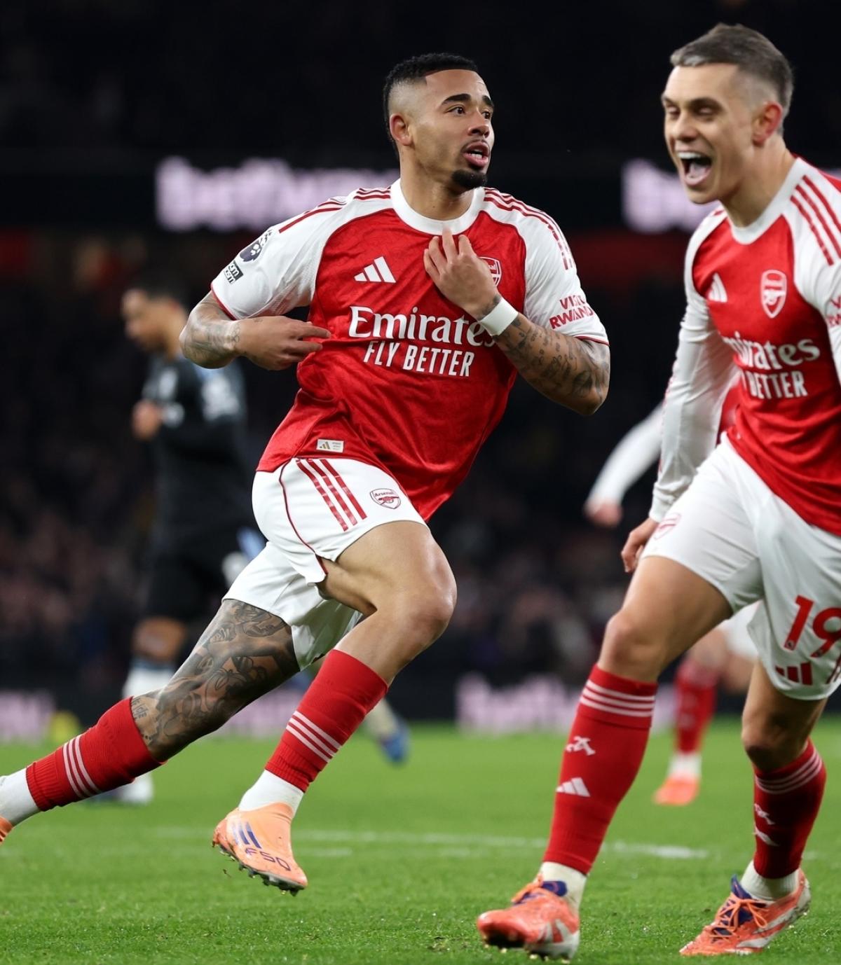 Arsenal Pesta Gol di Emirates, Bantai Aston Villa 4-1