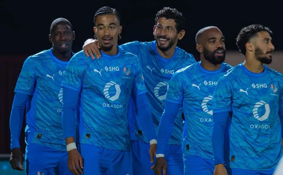 Prediksi Skor NEOM SC vs Al-Ittihad di Liga Pro Arab Saudi: Tuan Rumah Berpeluang Cetak Gol!