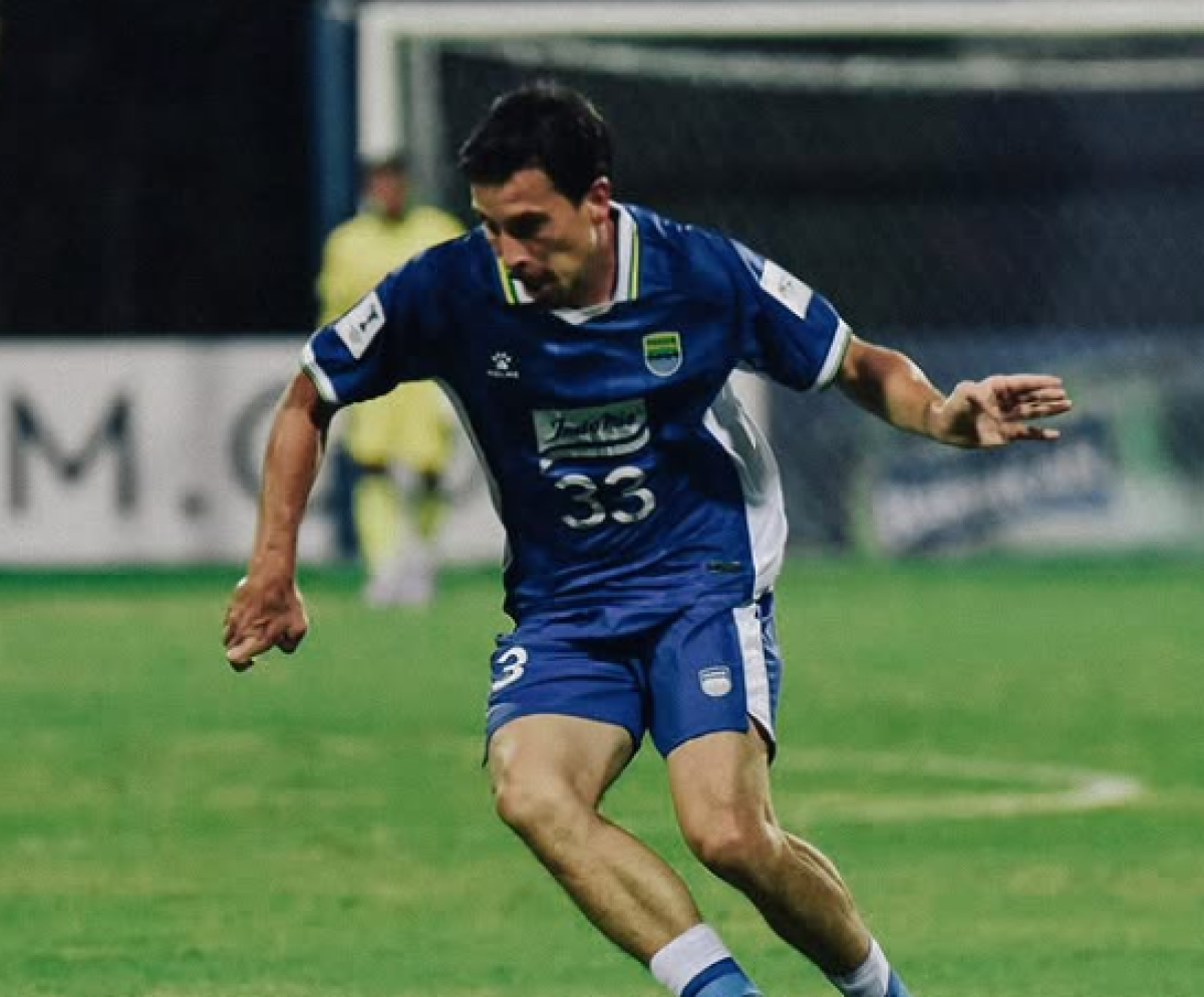 Keluarga Thom Haye Dapat Ancaman Pembunuhan Usai Persib Bungkam Persija 1-0