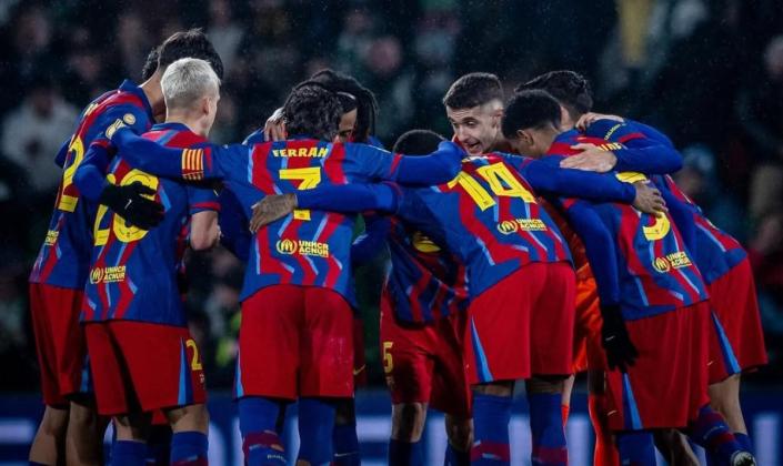Barcelona vs  Real Oviedo 3-0, Blaugrana Kembali ke Puncak Klasemen Liga Spanyol