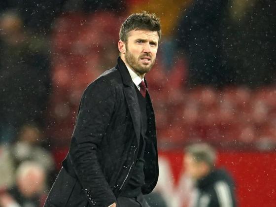 Transfer Panas MU! Michael Carrick Tutup Pintu Kepergian Harry Maguire