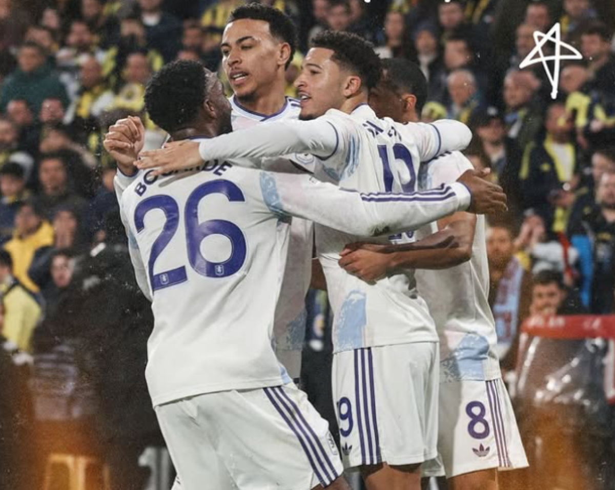 Aston Villa Gasak Fenerbahce 1-0, Tiket 16 Besar Liga Europa Kini Aman!