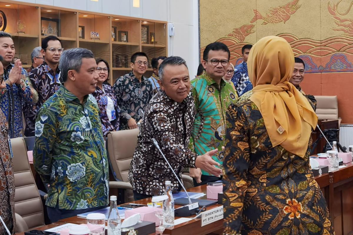 BTN LAKSANAKAN RDP BERSAMA KOMISI VI DPR RI 112318