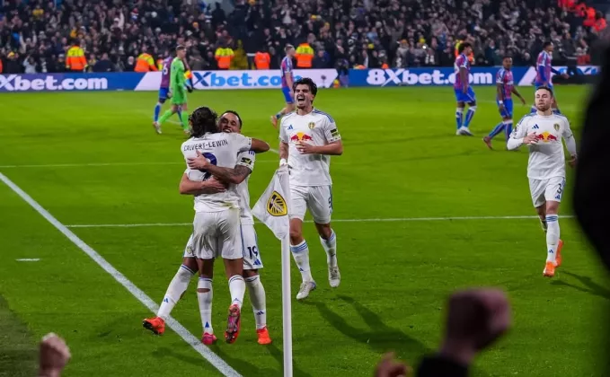 Preview Liga Inggris! Leeds United Tantang Nottingham Forest, Laga Sengit Dua Tim Papan Bawah