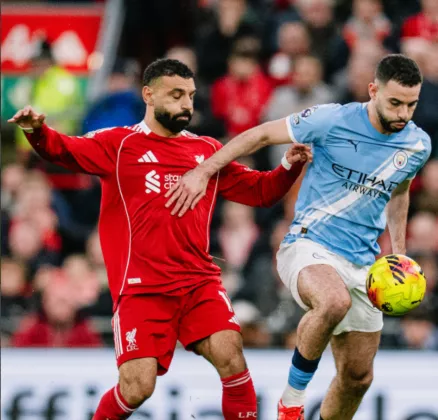 Laga Panas! Manchester City Menang Dramatis 2-1 atas Liverpool di Anfield