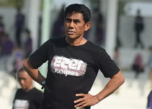 Sepak Bola Indonesia Berduka, Legenda Pengoleksi Gelar Galatama Elly Idris Tutup Usia