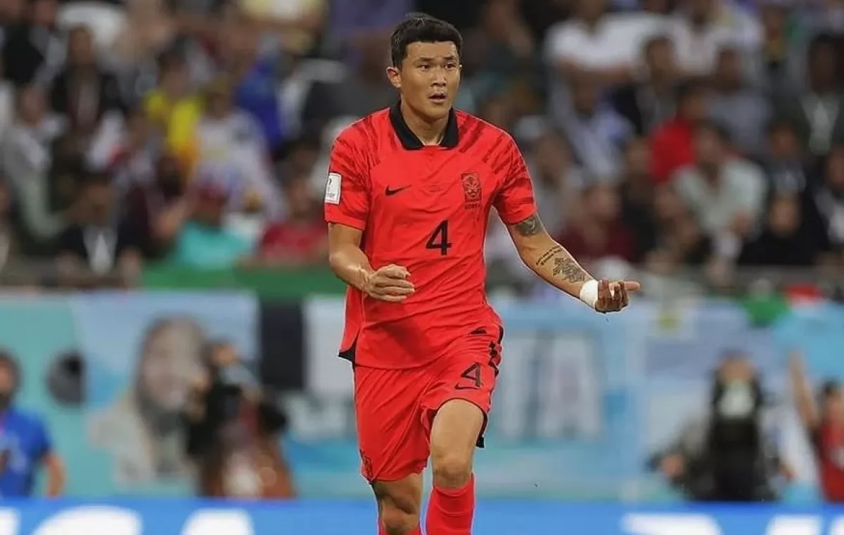 Chelsea dan Tottenham Pantau Bek Bayern Kim Min-jae