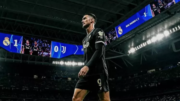 Kontrak Mandek di Juventus, Barcelona Jadi Tujuan Utama Vlahovic