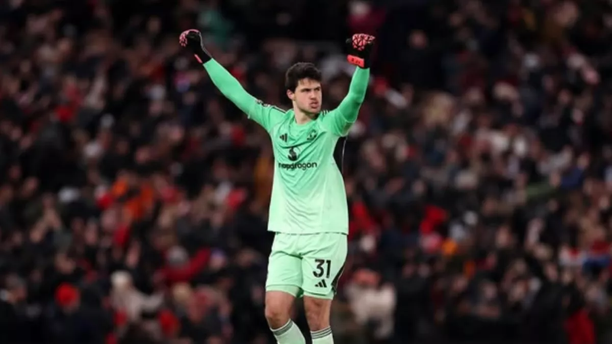 Senne Lammens Jadi Andalan Baru Manchester United