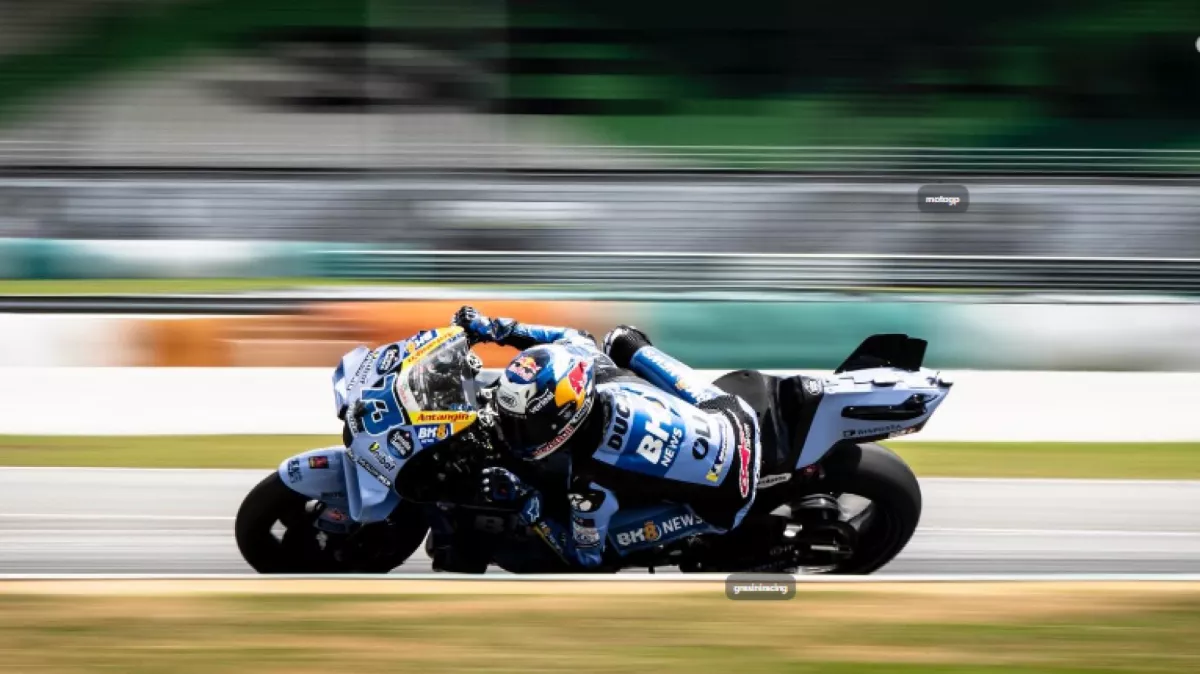 Crash Aneh Alex Marquez Bikin Tim Gresini Ducati Kecewa