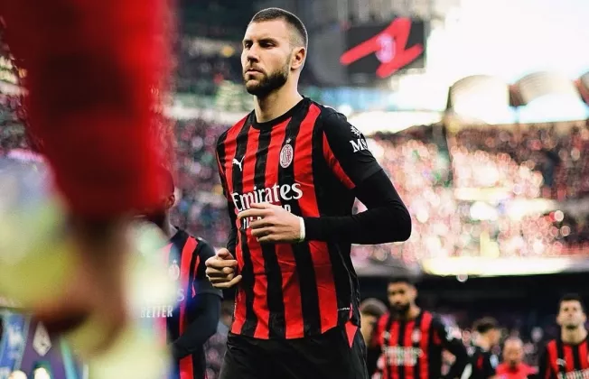 Chelsea Incar Bek Tangguh AC Milan Strahinja Pavlovic, Siap Gelontorkan Dana Besar!