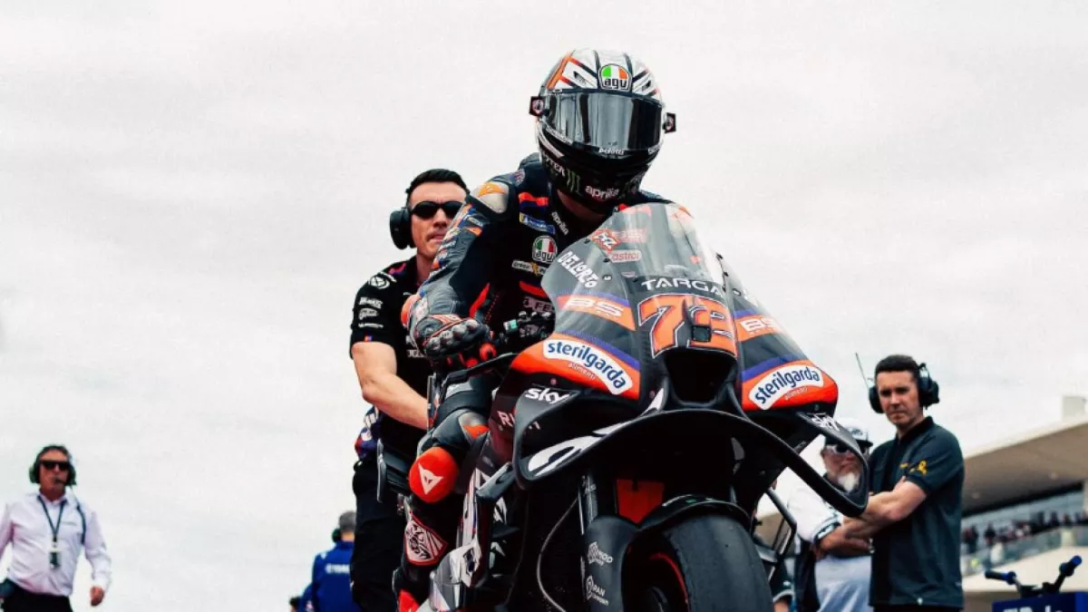 Bezzecchi Menang 5 Kali Beruntun di COTA, Aprilia Sapu Bersih Podium Teratas