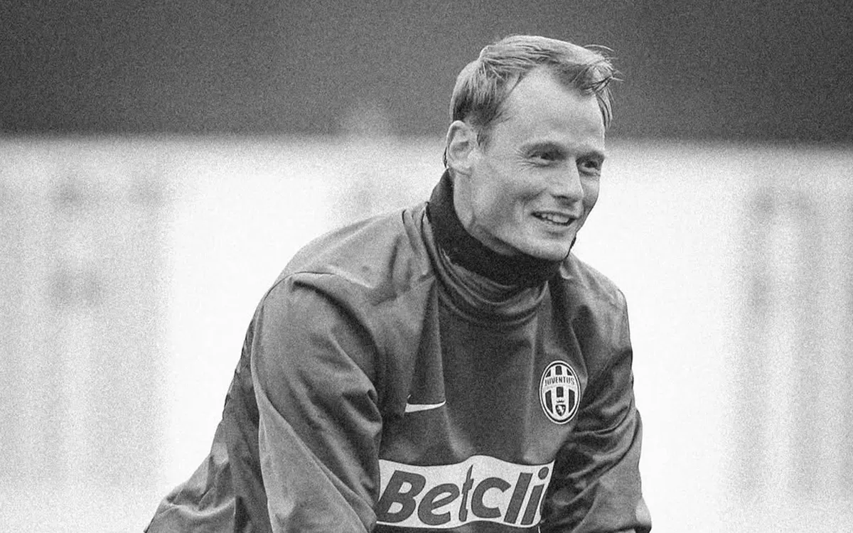 Kronologi Kecelakaan Maut Alex Manninger: Mobil Tertabrak Kereta di Austria