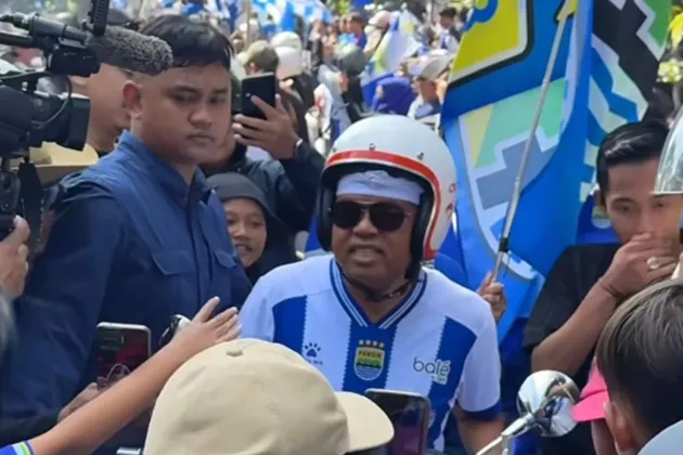 KDM Puji Keberhasilan Persib Juara Tiga Kali Beruntun Lewat Pengelolaan Profesional