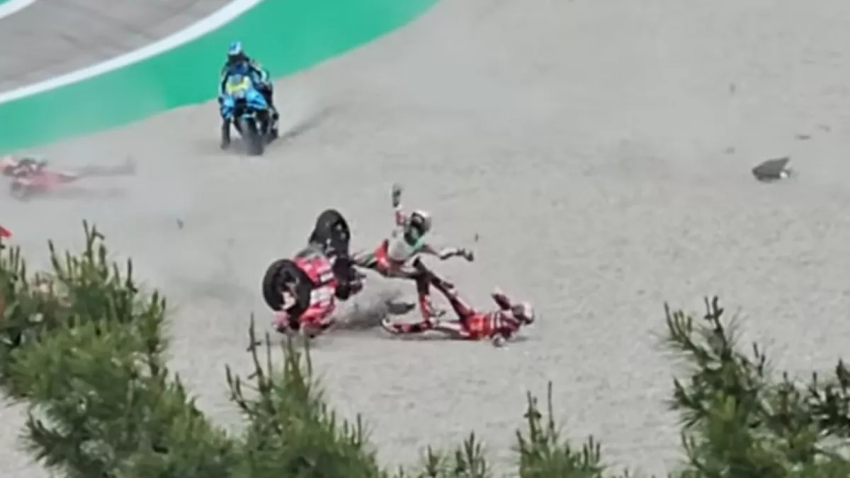 Johann Zarco Diprediksi Bakal Absen Berbulan-bulan usai Crash di Catalunya