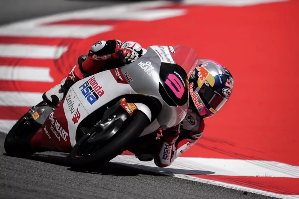 Debut Veda Ega di Moto3 Hungaria: Finis Ke-16 Setelah Berjuang Keras Hadapi Penalti