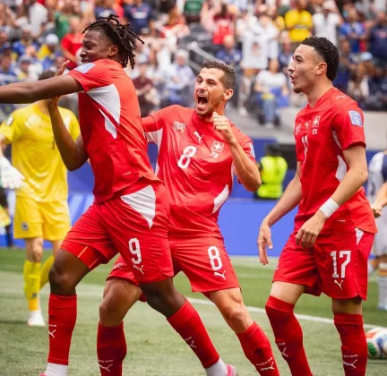 Piala Dunia 2026: Swiss Bantai Bosnia 4-1, Manzambi Cetak Brace