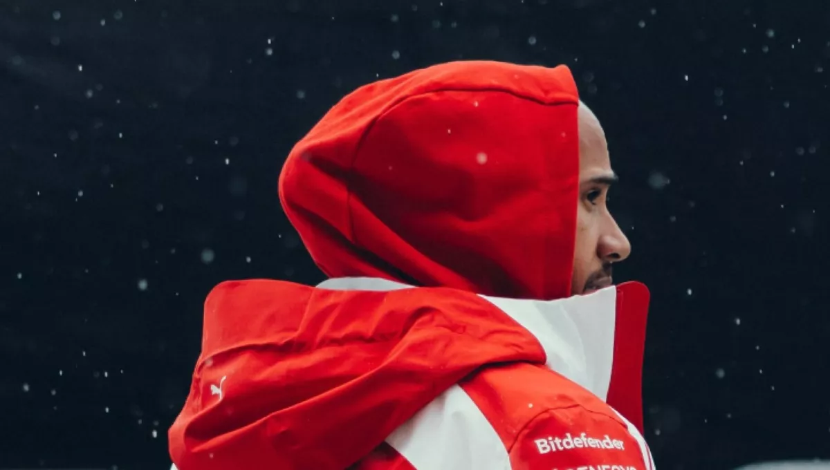 Damon Hill Yakin Lewis Hamilton Belum Habis Bersama Ferrari