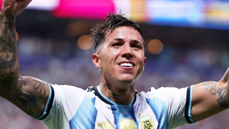 Gol Menit Akhir Enzo Fernandez Bawa Argentina ke Perempat Final Piala Dunia 2026
