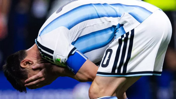 Sempat Gagal Eksekusi Penalti ke Gawang Mesir, Messi Cetak 1 Assist dan 1 Gol