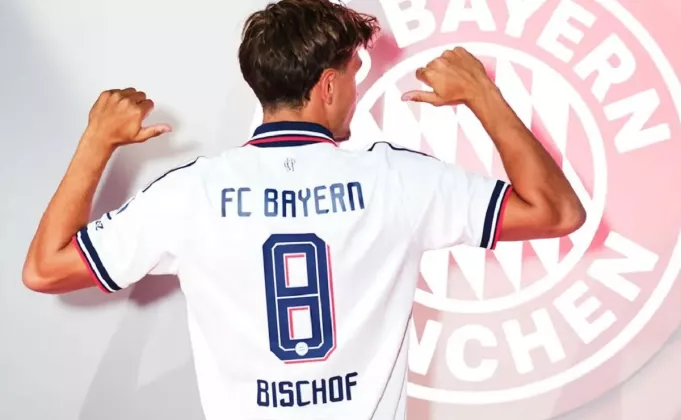 Warisi Peninggalan Leon Goretzka, Tom Bischof Kenakan Nomor Punggung 8 di Bayern Muenchen Munchen